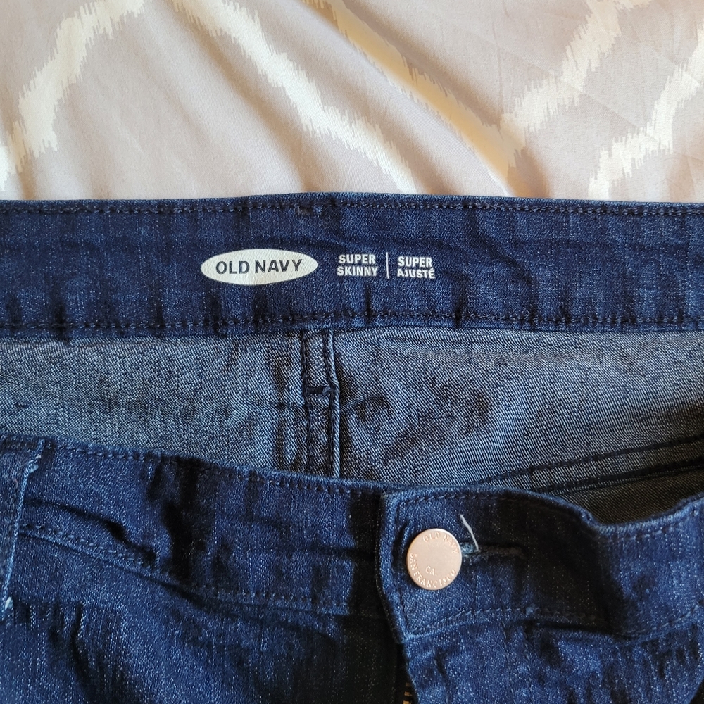 Old Navy Women's Jeans Sz 16